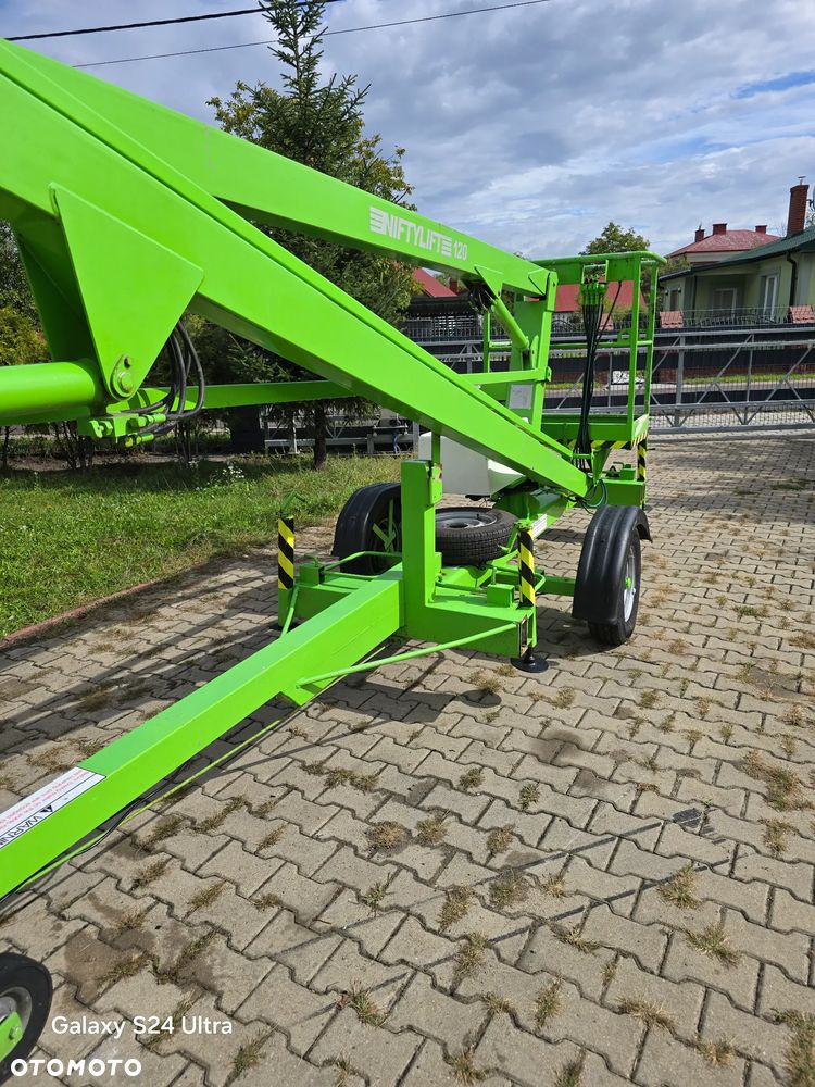 Nifty Niftylift 120 podnośnik koszowy na przyczepie 12 metrów elektryczny oryginalny//Świetnie Utrzymany//Garażowany // Pracował w placówce medycznej // Nie zużyty// Cherry picker// Boom lift// Access platform// Zwyżka// Platforma robocza// podest ruchomy// - 27
