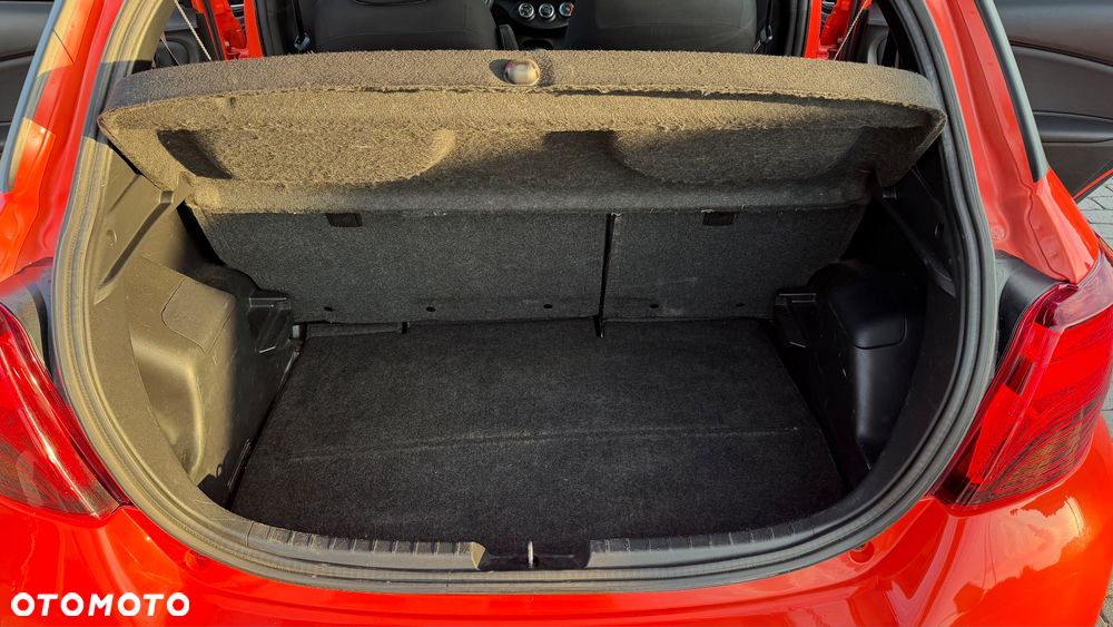 Toyota Yaris 1.33 Premium - 12
