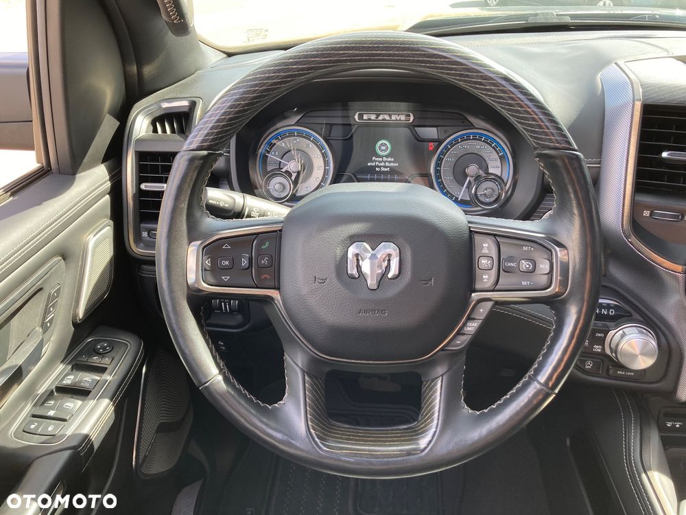 Dodge RAM 1500 5.7 4x4 - 27