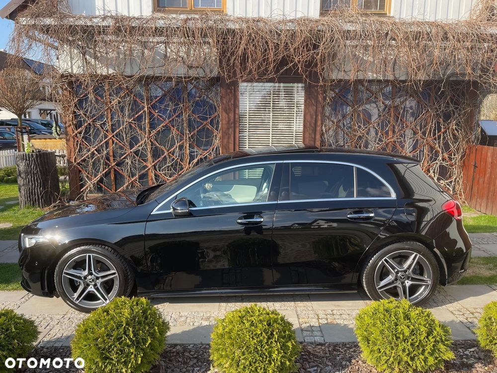 Mercedes-Benz Klasa A 200 AMG Line 7G-DCT - 3