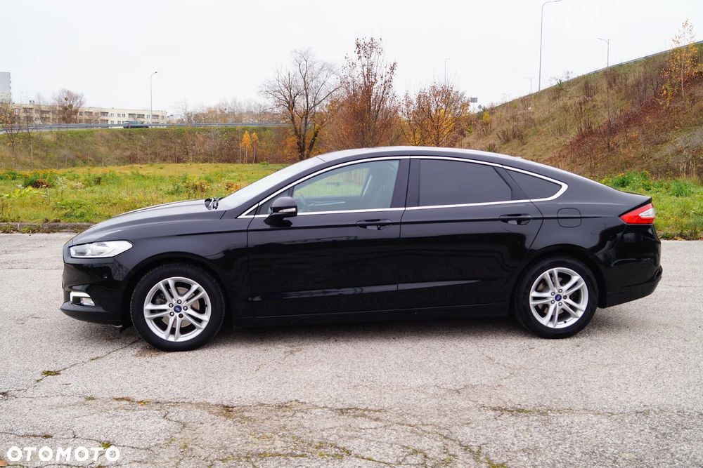 Ford Mondeo 2.0 TDCi Titanium PowerShift - 4