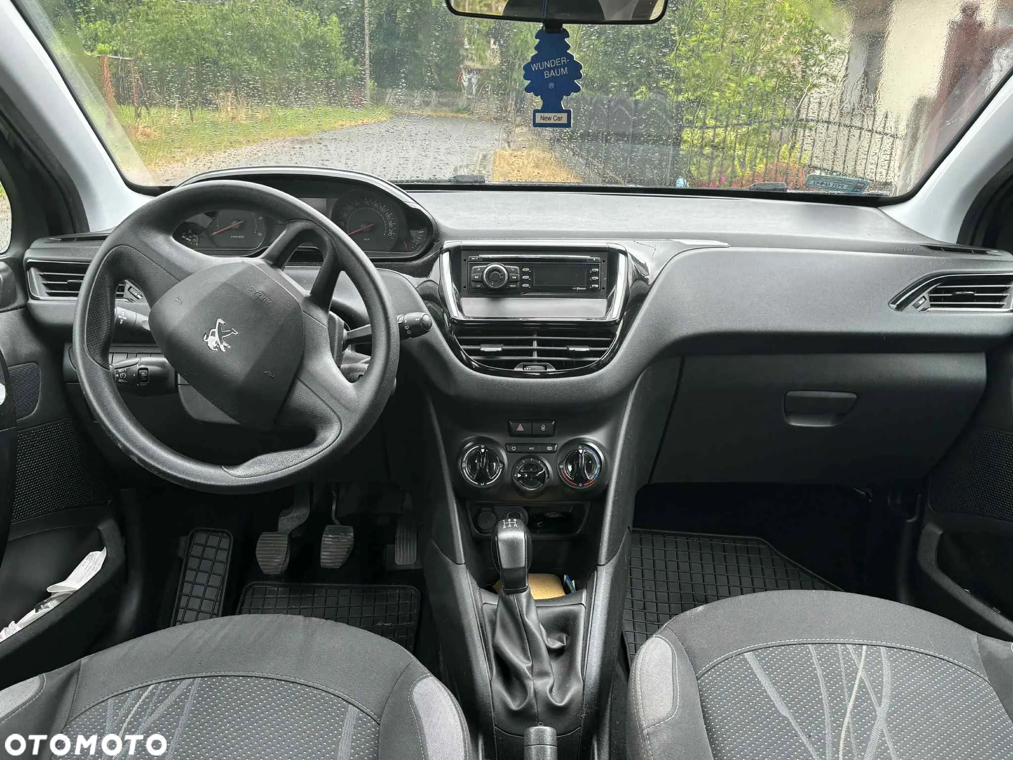 Peugeot 208 1.4 HDi Active - 4