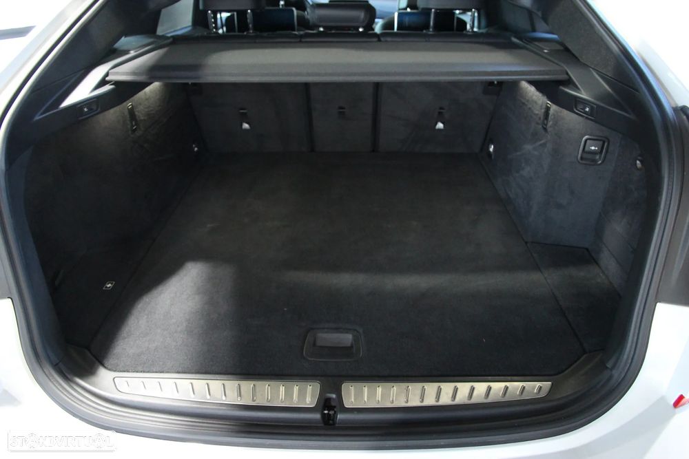 BMW 640 Gran Turismo d xDrive Pack M - 14