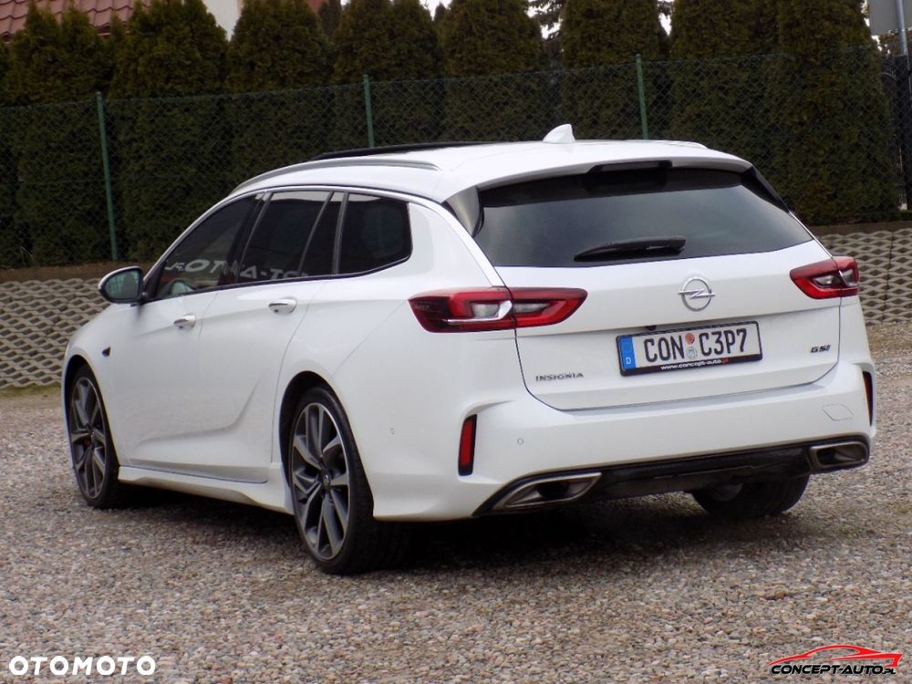 Opel Insignia - 11