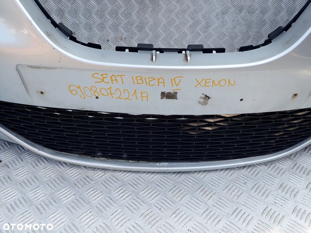 ZDERZAK PRZÓD  SEAT IBIZA IV XENON   6J0807221A - 2