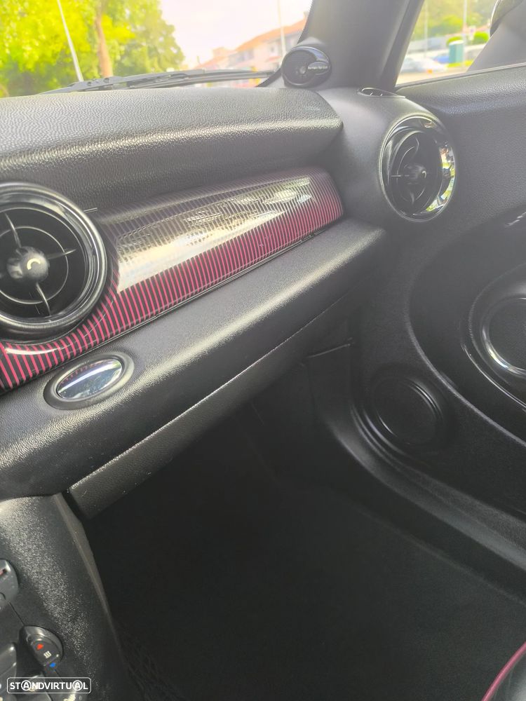 MINI Clubman Cooper SD Hampton - 9