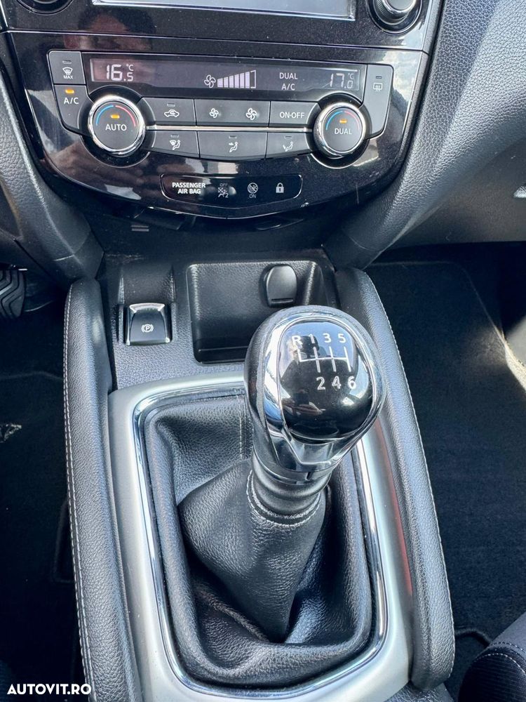 Nissan Qashqai 1.2 DIG-T N-Connecta - 7