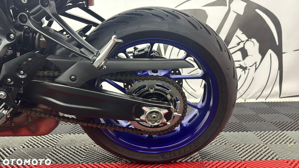 Yamaha MT - 16