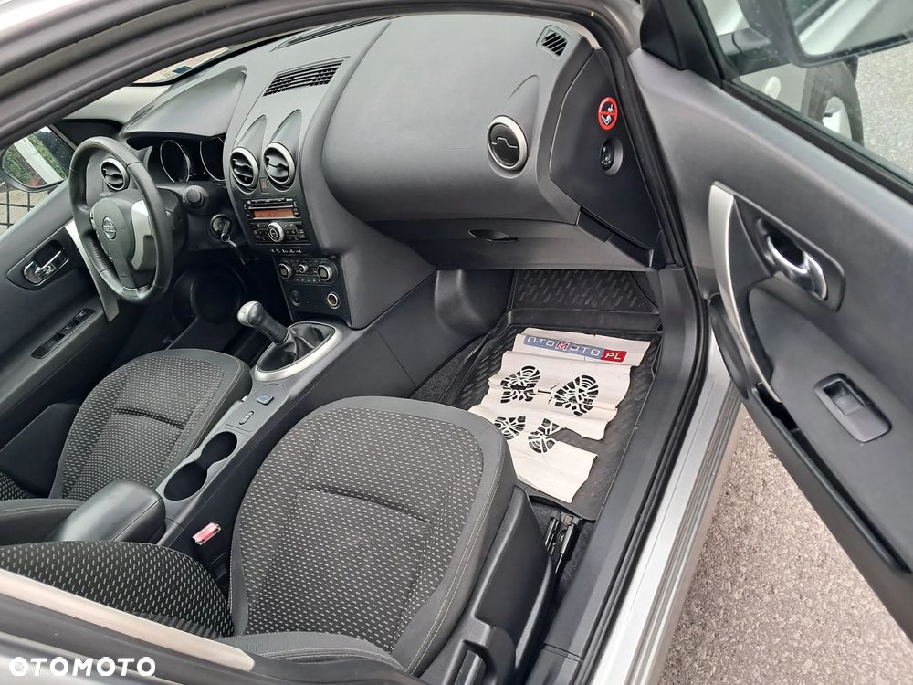 Nissan Qashqai 1.6 I-Way - 10
