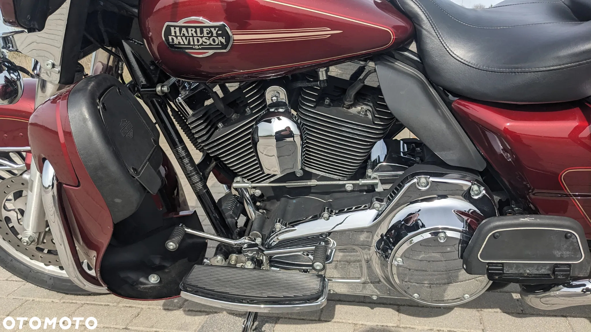 Harley-Davidson FLHTCU Ultra - 8