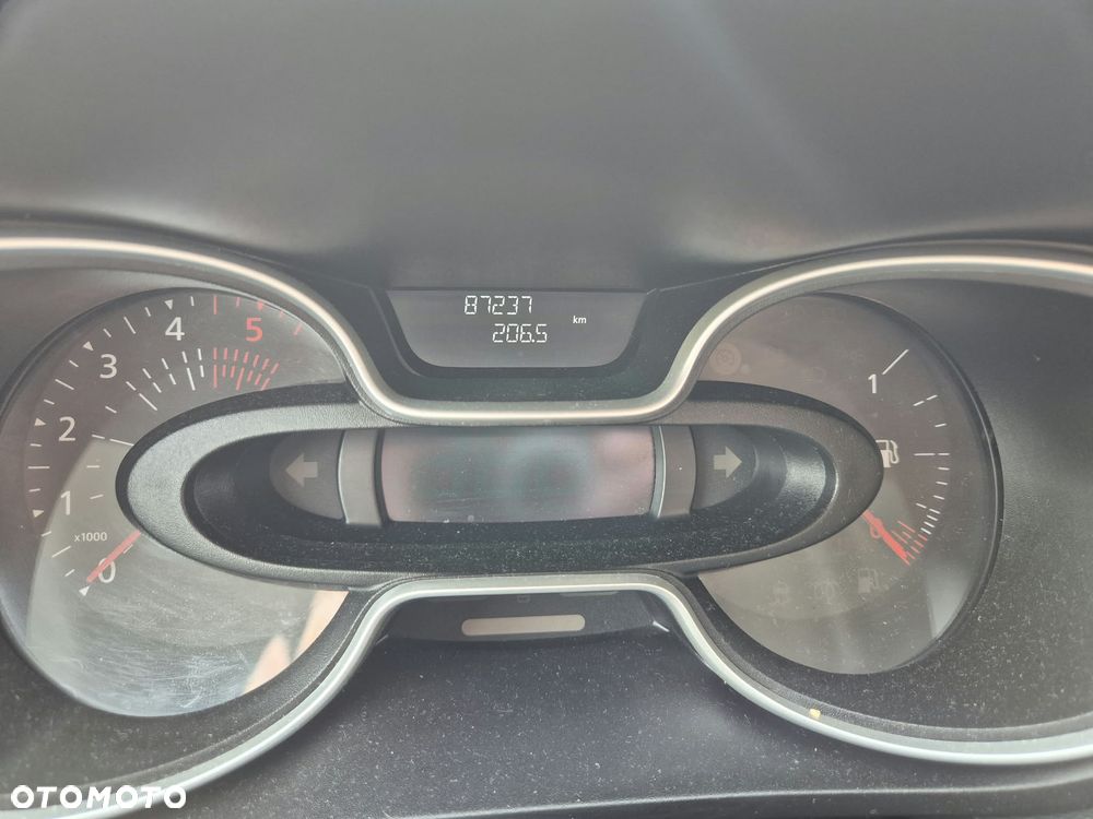 Renault Trafic - 9