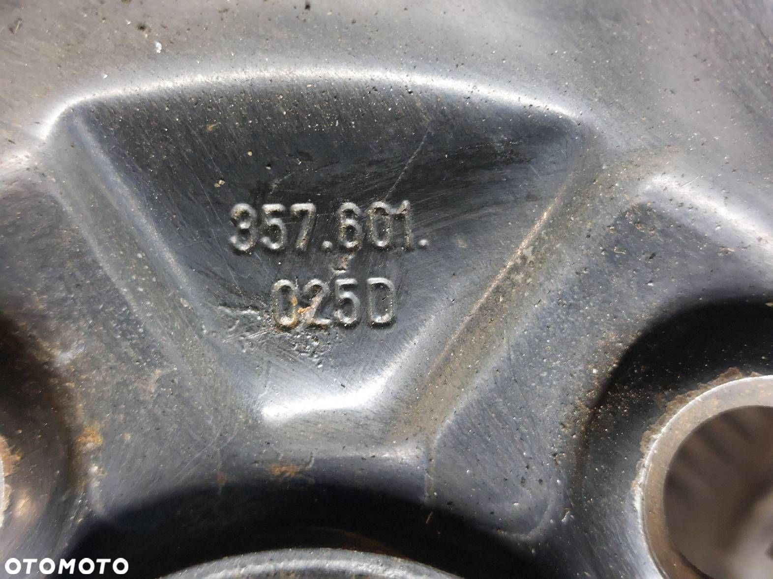 DOJAZDÓWKA 4X100 3,5Jx14 ET35 FI57,1 105/70R14 UNIROYAL VOLKSWAGEN - 4