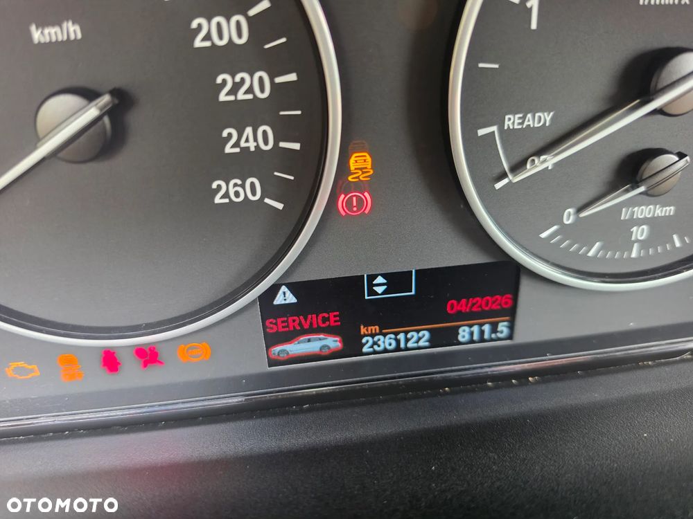 BMW Seria 3 318d DPF Edition Sport - 7