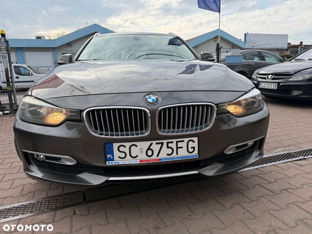 BMW Seria 3 318d Luxury Line - 4