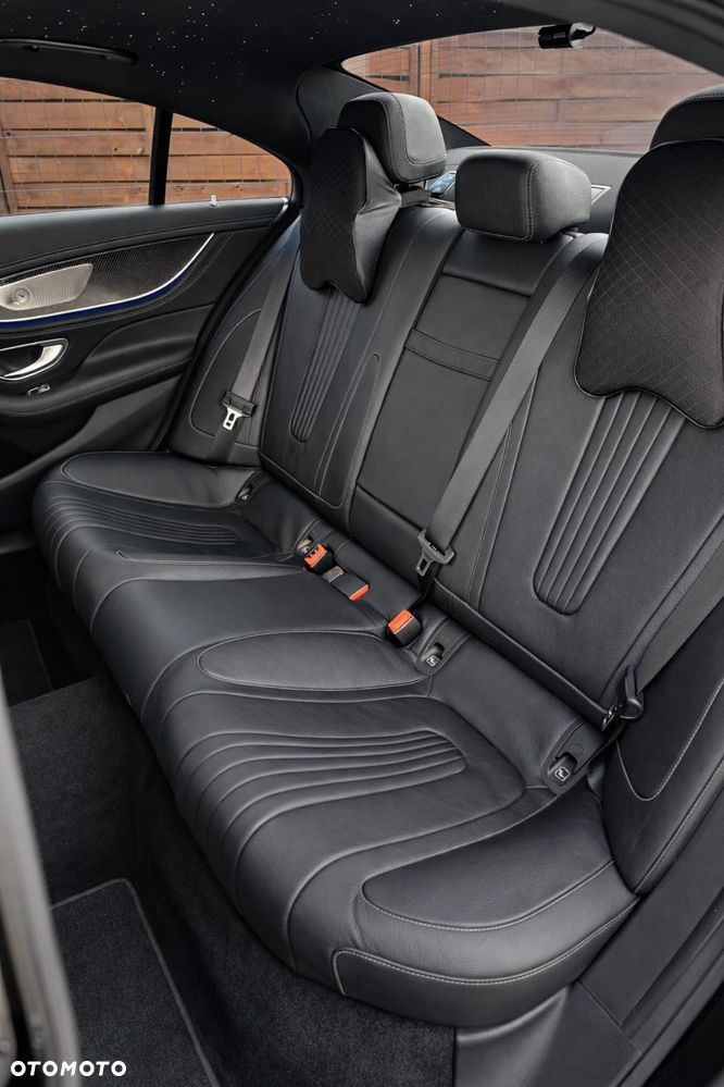 Mercedes-Benz CLS - 27