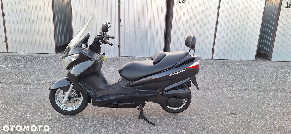 Suzuki Burgman - 3