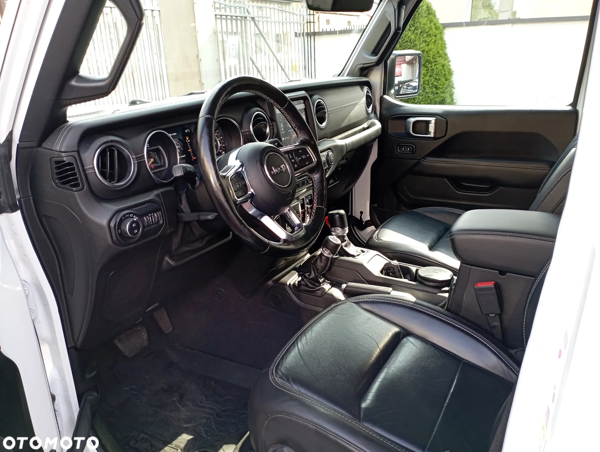 Jeep Wrangler - 7