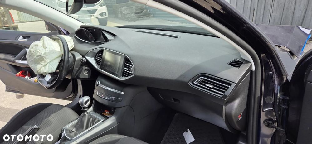 PEUGEOT 308 T9 SW fotel kanapa tył - 9