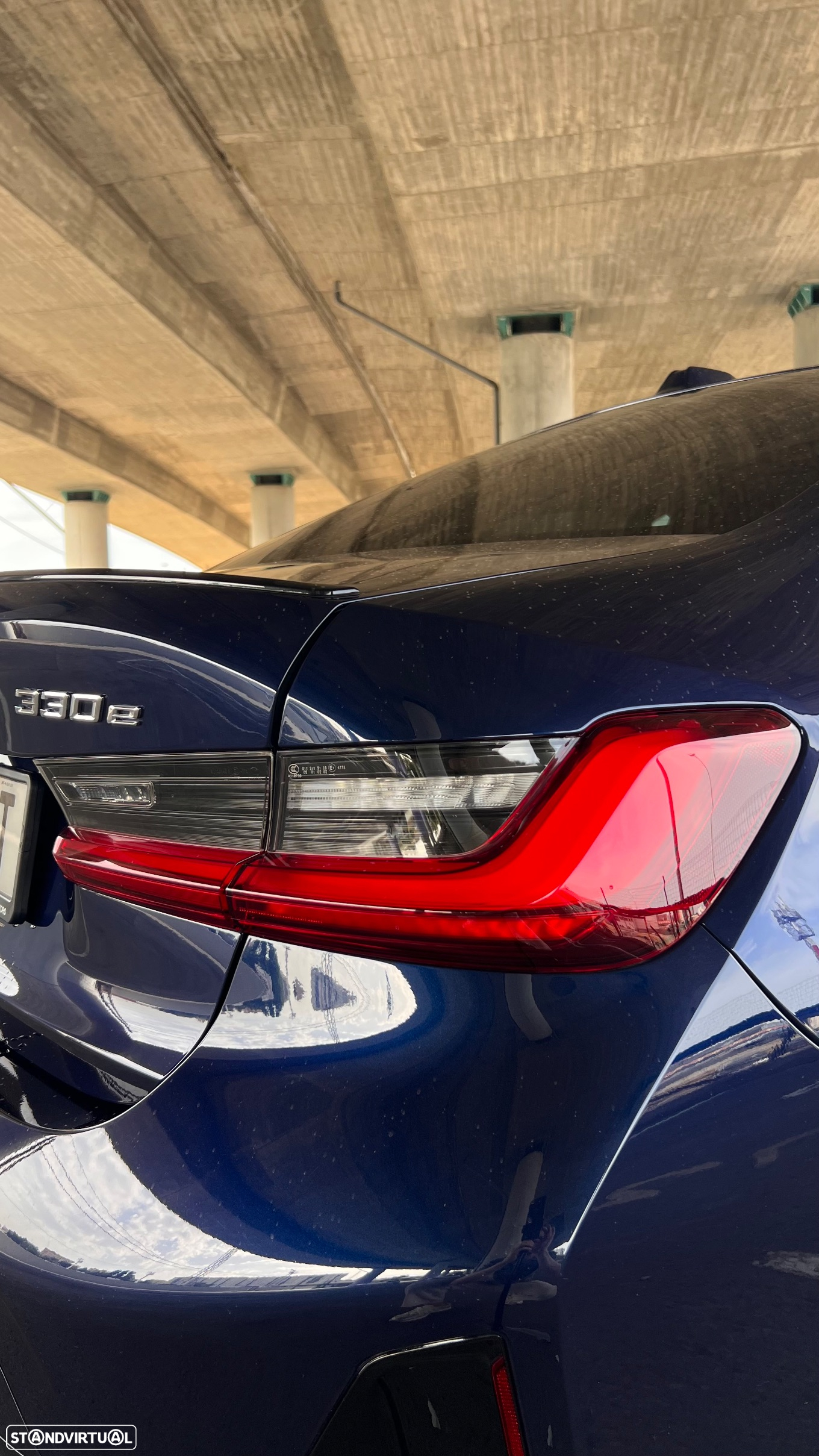 BMW 330 e Pack Desportivo M Auto - 6