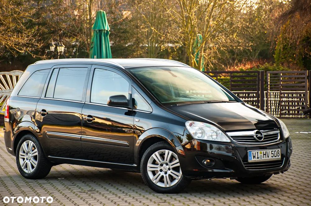 Opel Zafira - 3