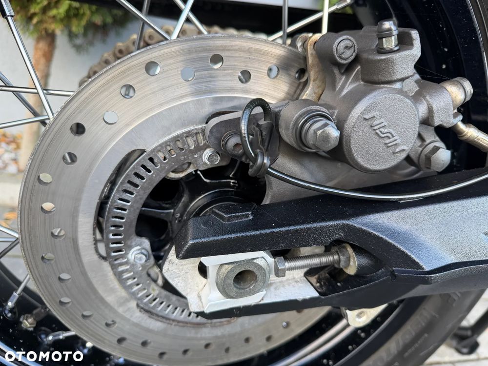 Triumph Tiger - 24