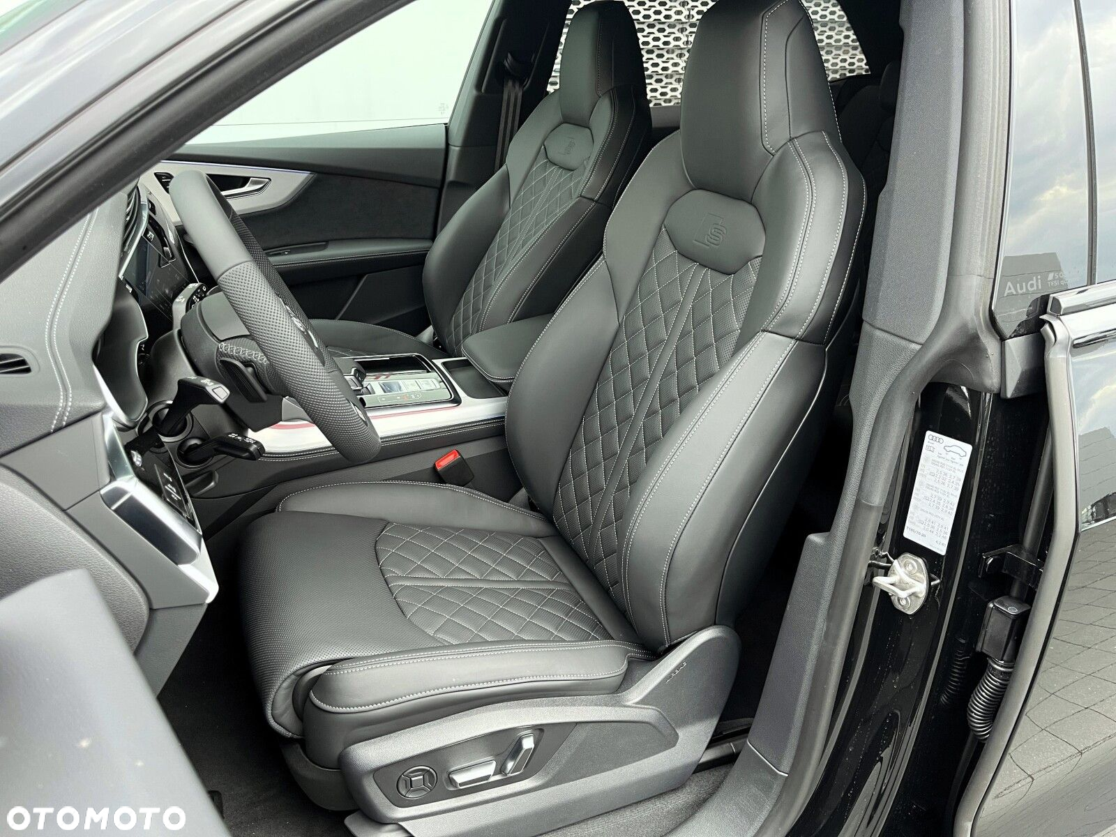 Audi SQ8 - 18
