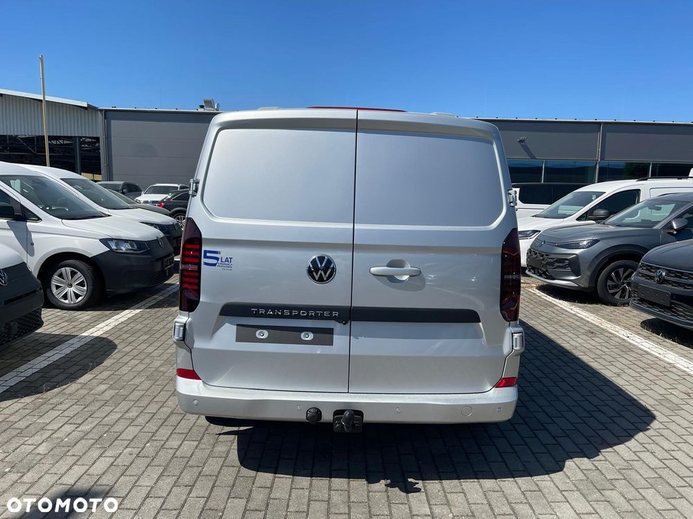 Volkswagen Transporter - 11