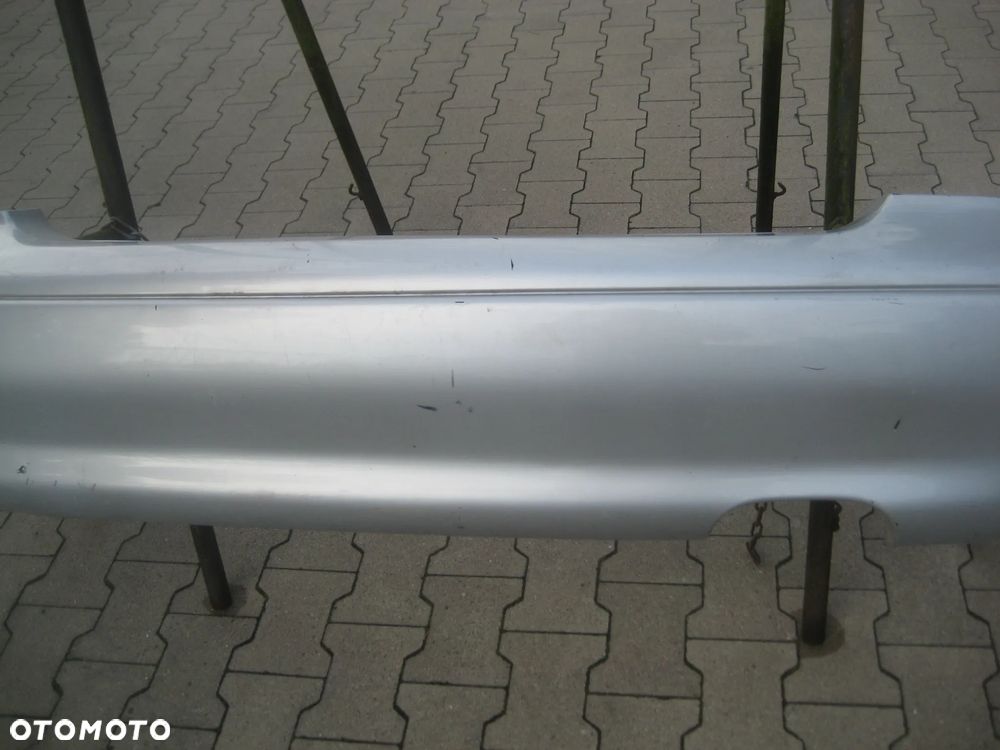 mazda 626 ge 92-95r zderzak tył ga7b50221 - 5