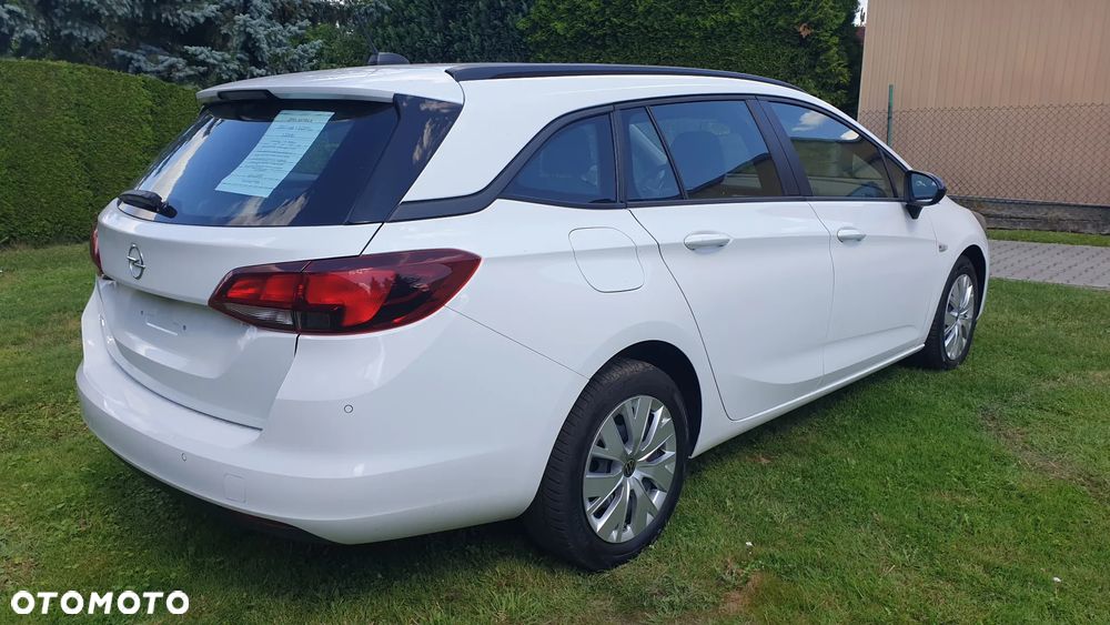 Opel Astra 1.5 D Start/Stop Business Edition - 4