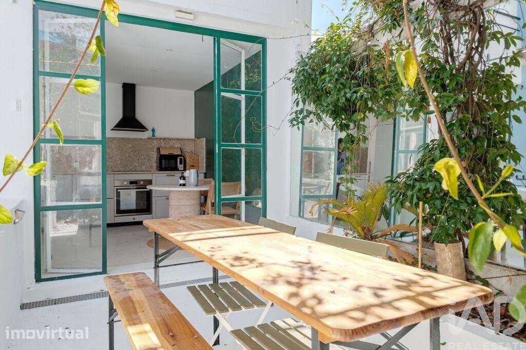 Apartamento T2 em Santa Maria Maior de 73,44 m2