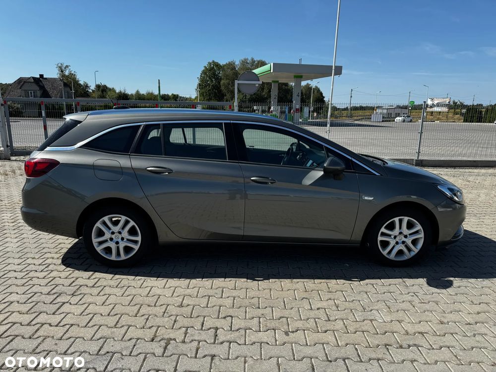 Opel Astra 1.6 CDTI Essentia - 7