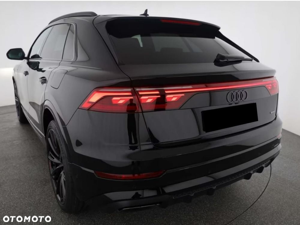 Audi Q8 - 7