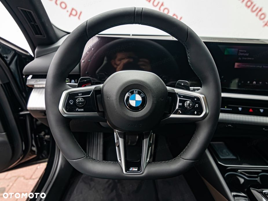 BMW Seria 5 - 22
