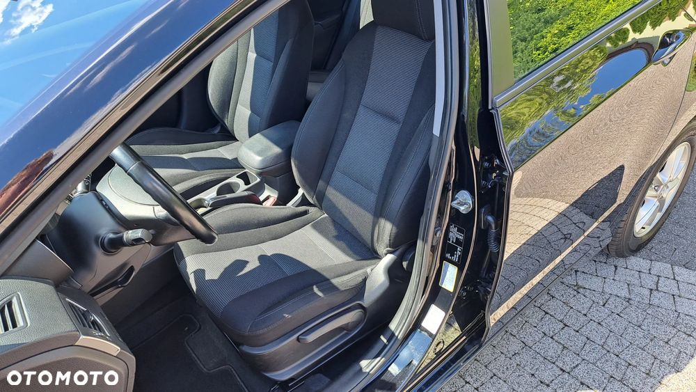 Hyundai i30 1.6 Comfort - 23