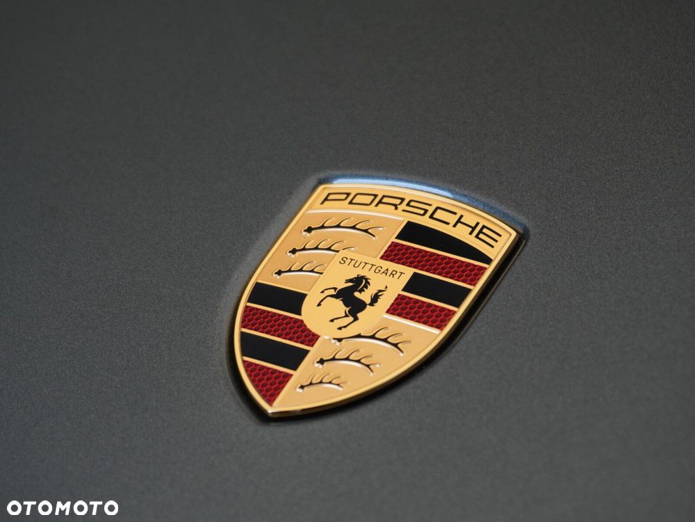 Porsche Panamera 4 - 10