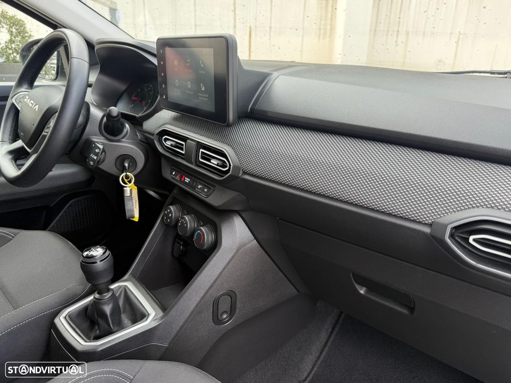 Dacia Jogger 1.0 ECO-G Expression 7L Bi-Fuel - 24