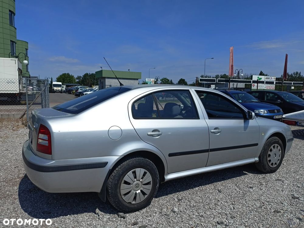 Skoda Octavia - 4