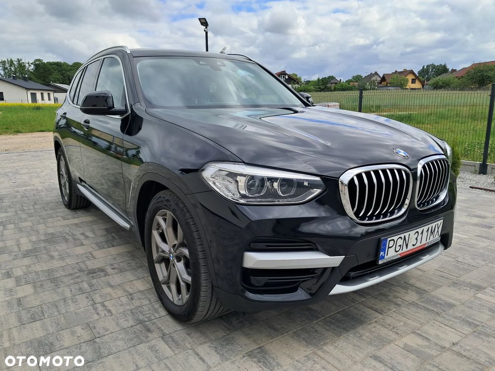 BMW X3 sDrive18d - 9