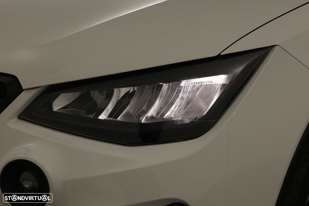 SEAT Arona 1.0 TSI FR - 6