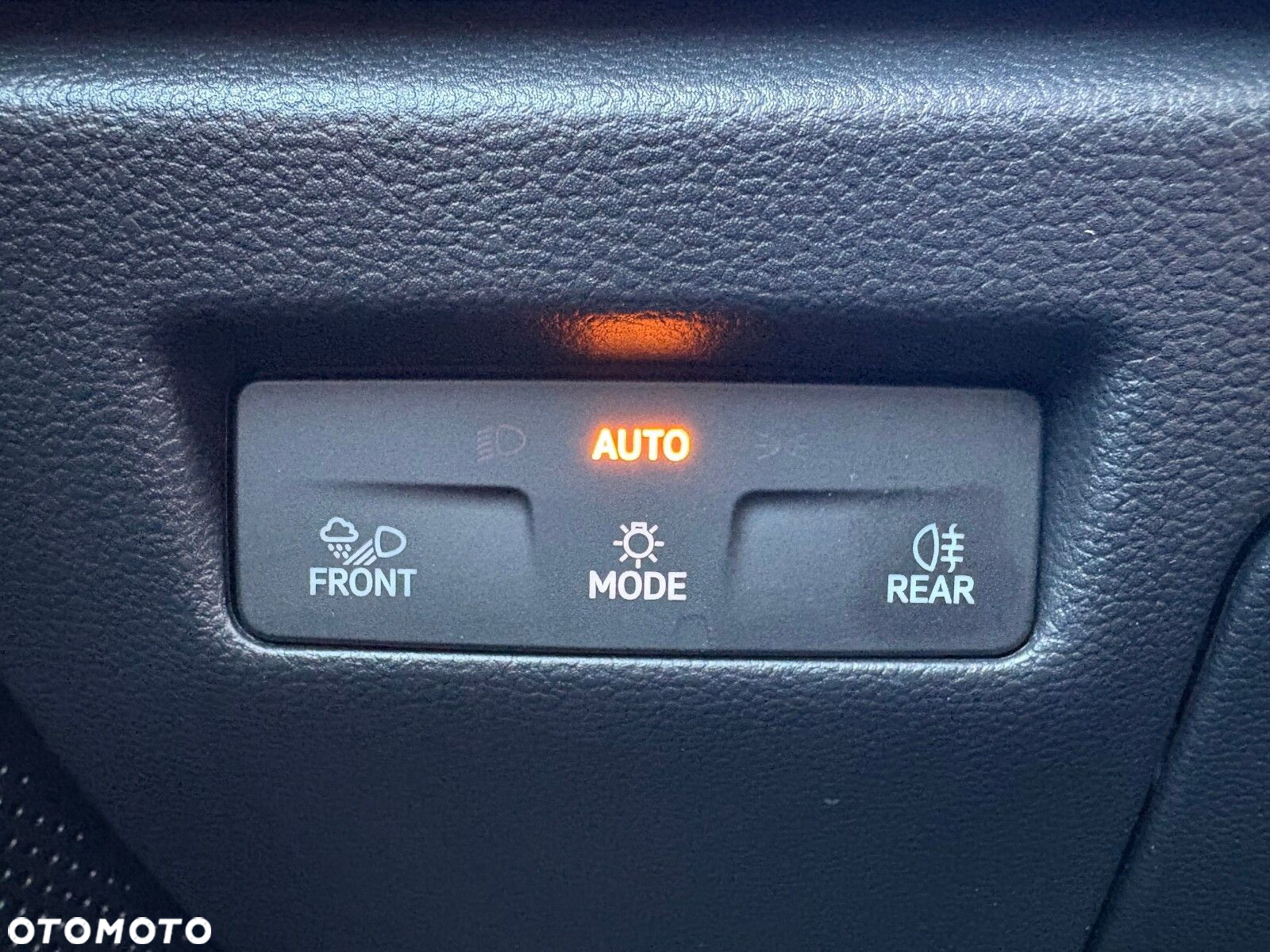 Volkswagen Passat - 23