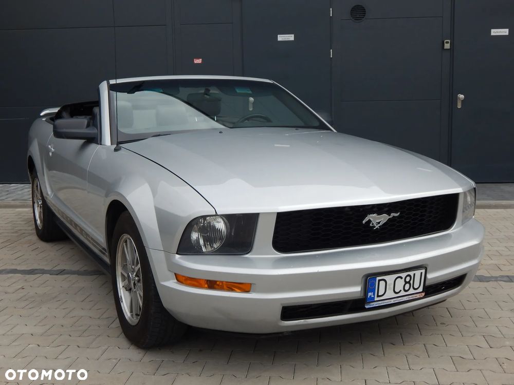 Ford Mustang - 5