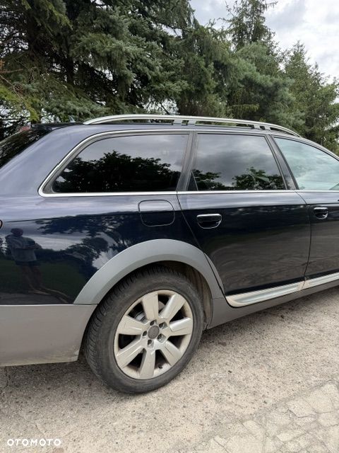 Audi A6 Allroad - 4