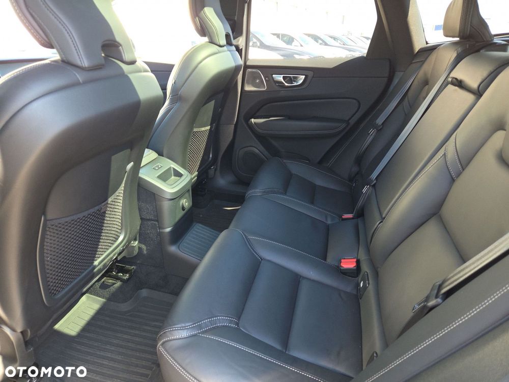 Volvo XC 60 - 13