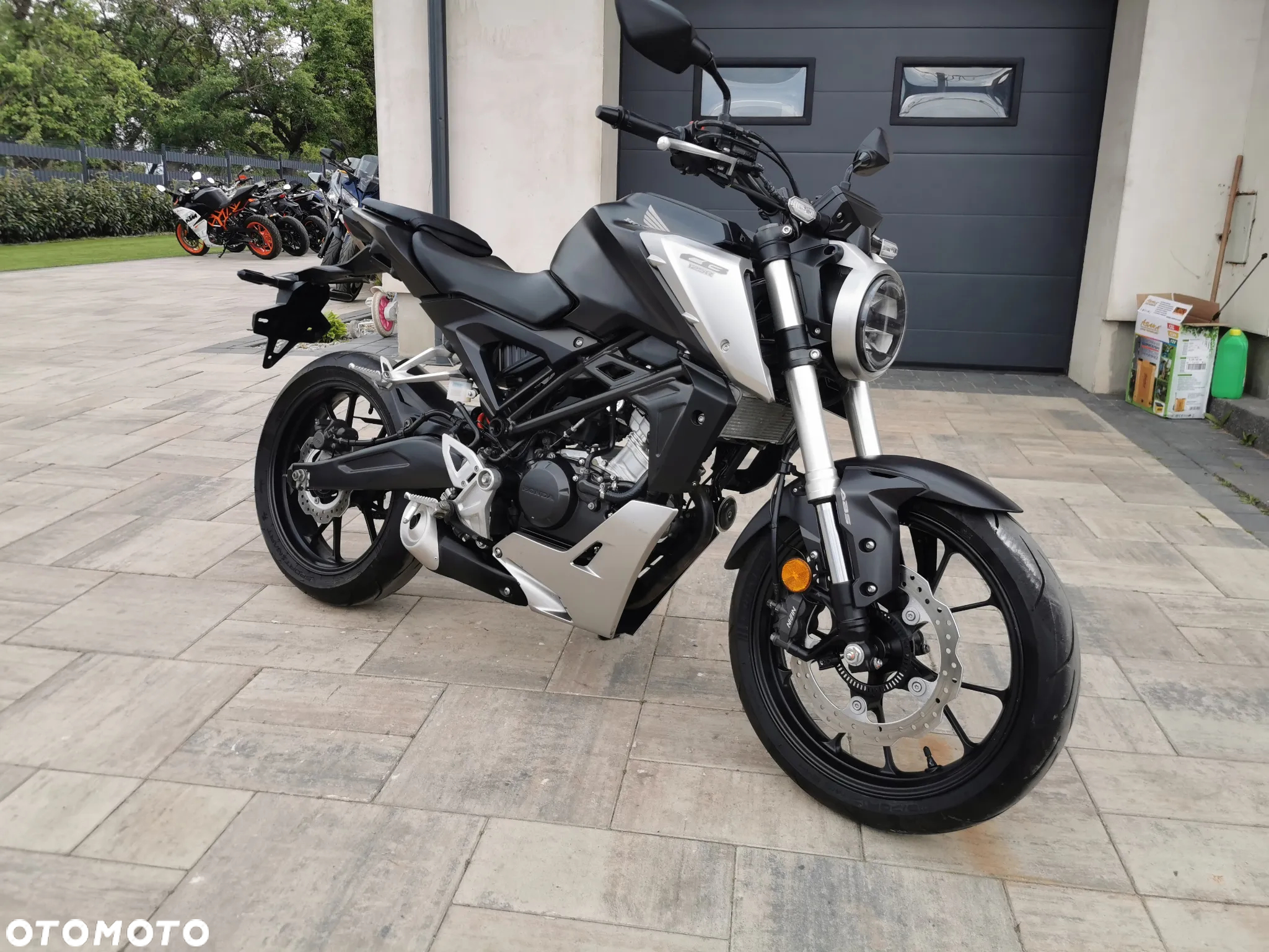 Honda CB - 30
