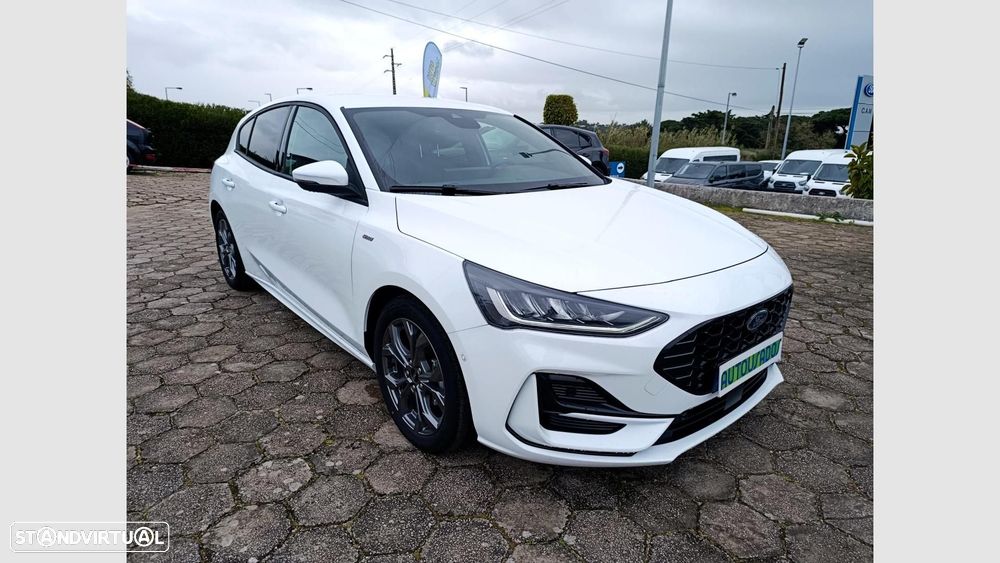 Ford Focus 1.0 EcoBoost MHEV ST-Line X - 3