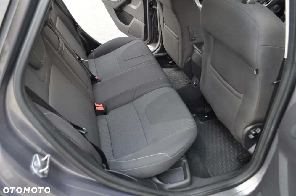 Ford Focus 1.6 TItanium MPS6 - 6