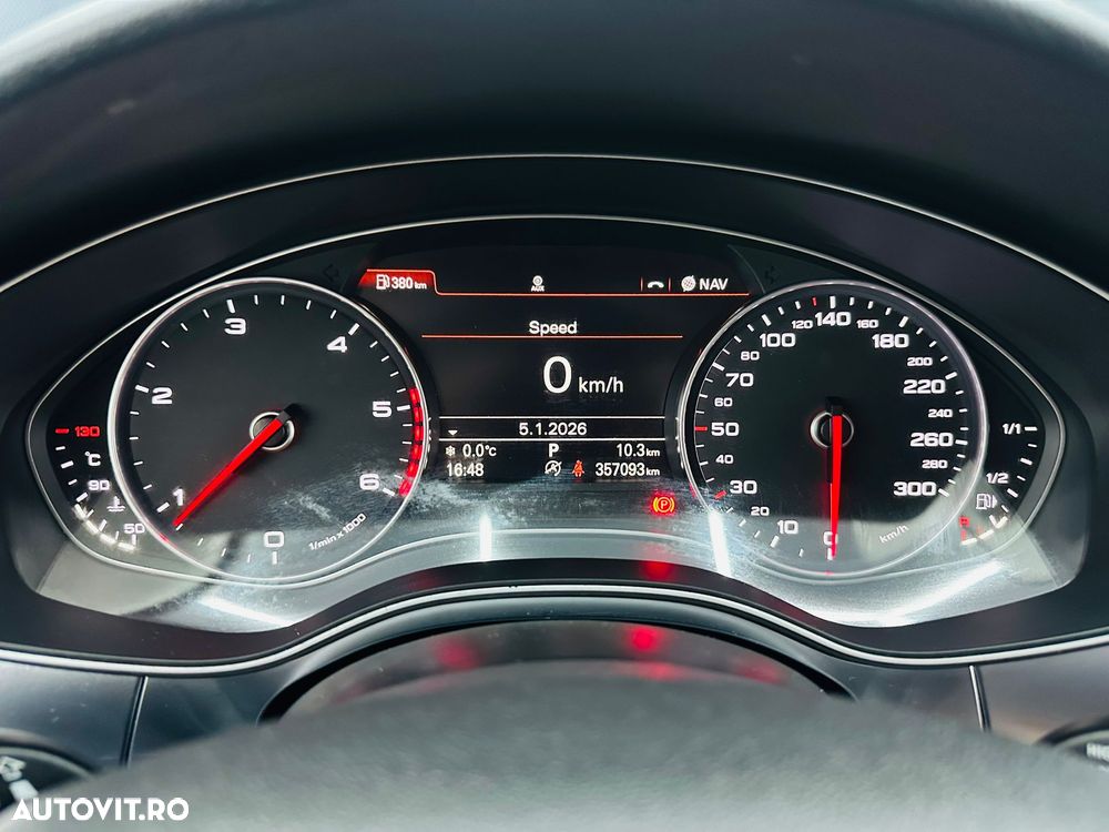 Audi A6 Avant 2.0 TDI Ultra DPF S tronic - 28