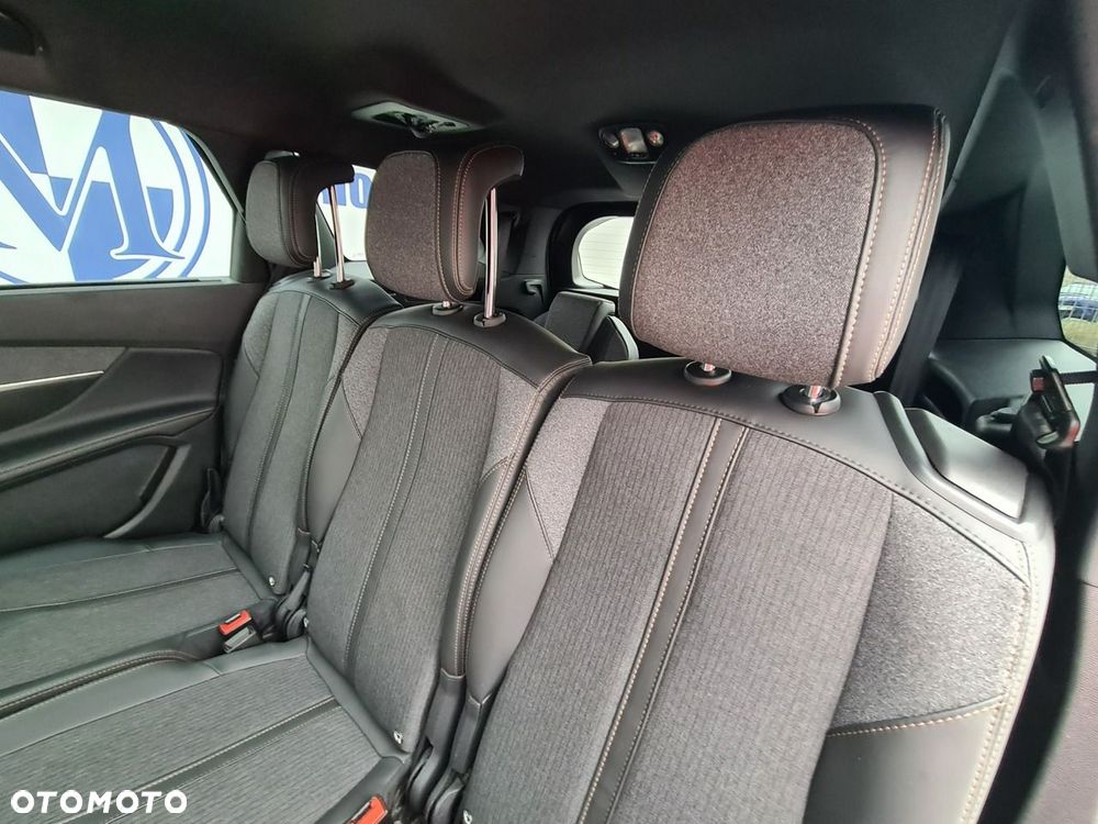 Peugeot 5008 1.5 BlueHDi Allure Pack S&S EAT8 - 29