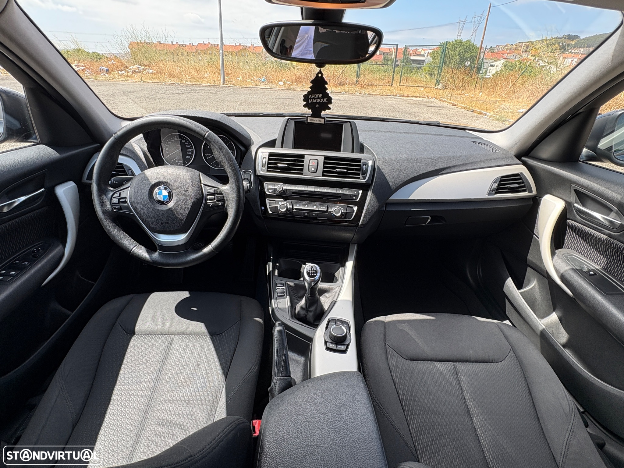 BMW 116 d EfficientDynamics - 11