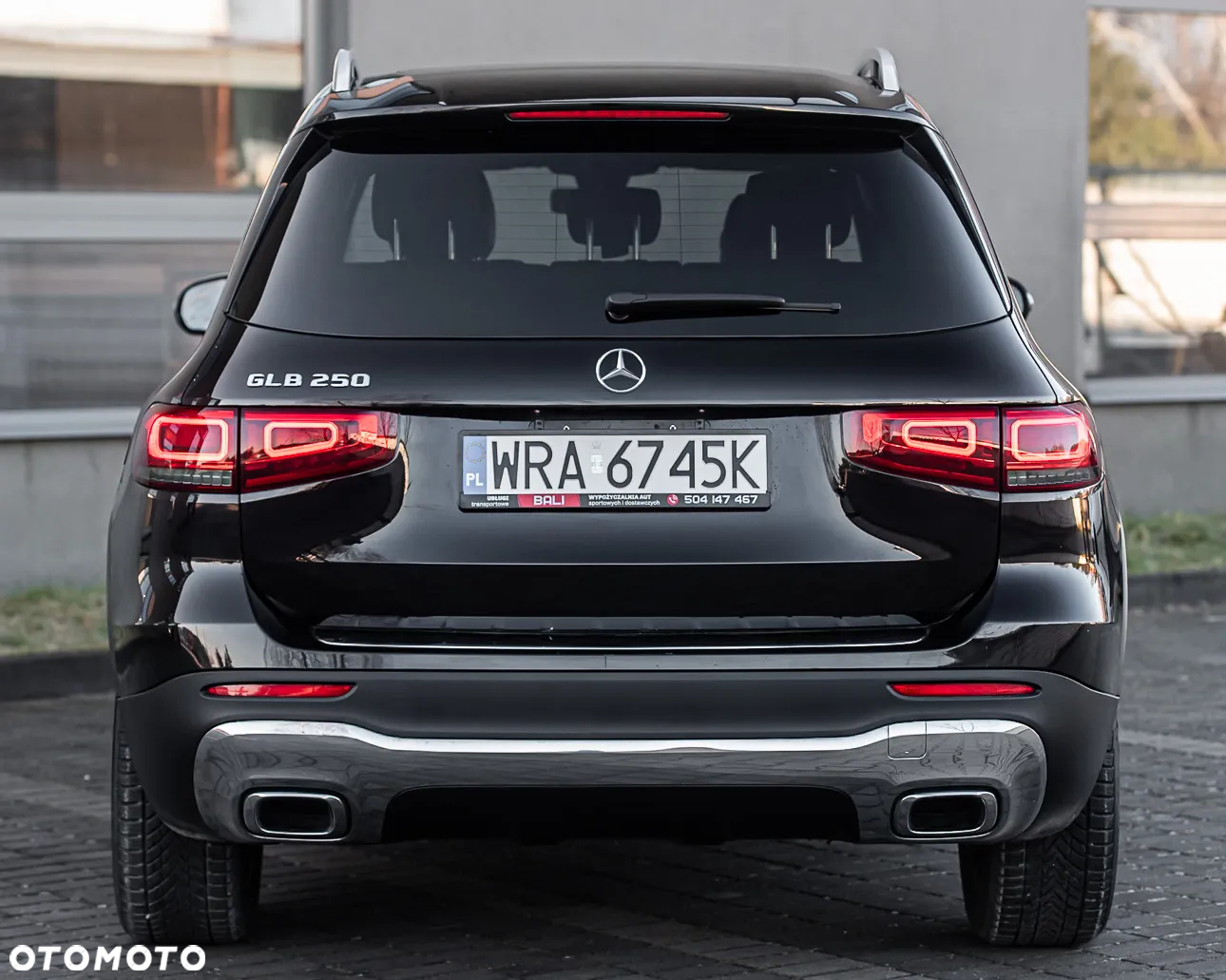 Mercedes-Benz GLB 250 4-Matic 8G-DCT - 11